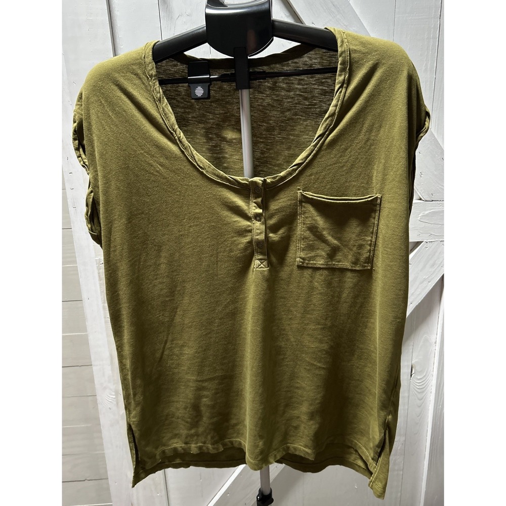 Aerie Women's Pull Over Blouse Size  S/P  3 Snap Olive Green